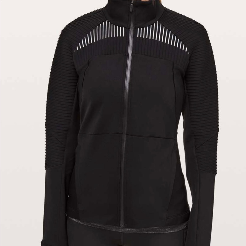 New with tags - Lululemon Chill Going Strong Jacket